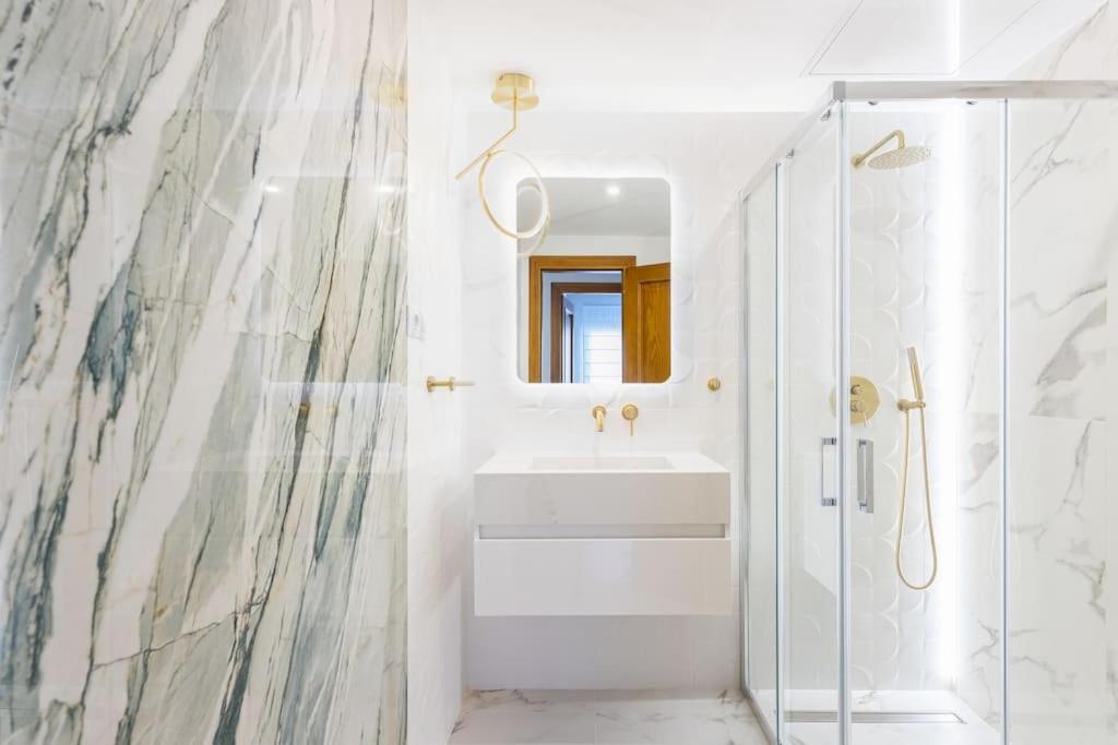 Luxuary Beachside 3Br Apartment ! Estepona Exterior foto